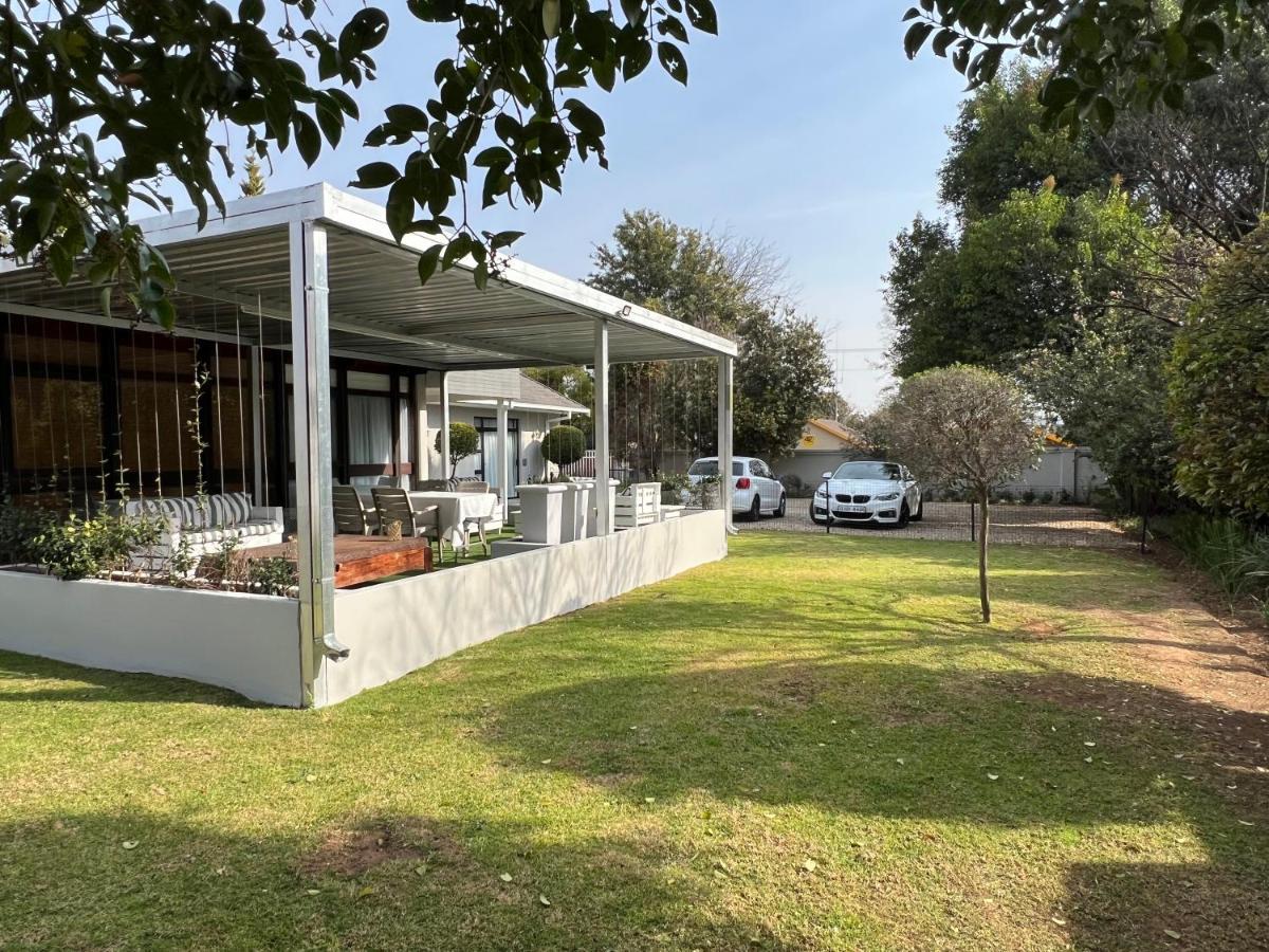 Le'Ciara Luxury Guest House Johannesburg Kültér fotó